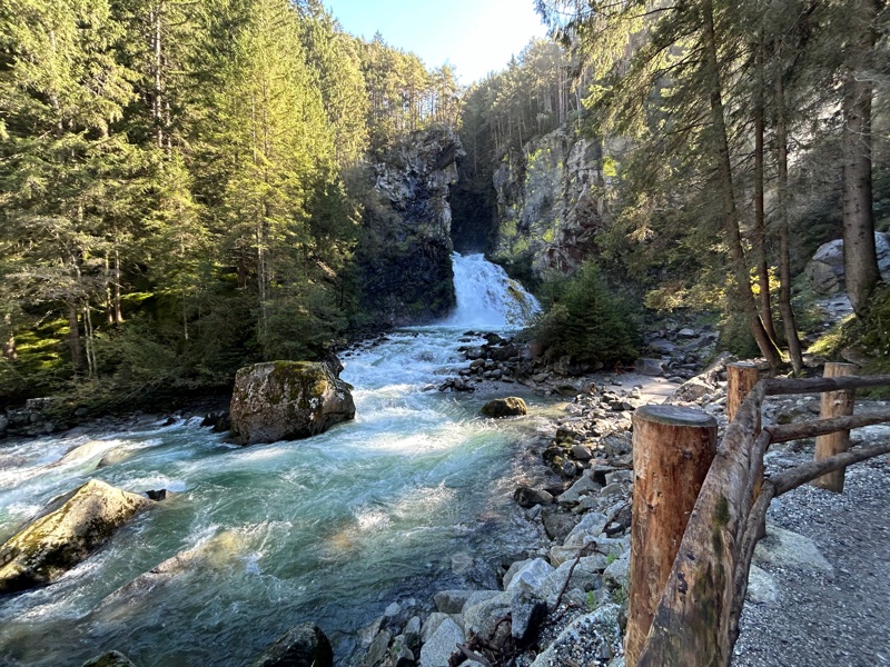 Questa è la cascata piu bassa tra le tre cascate di Tures.